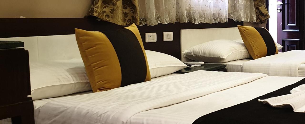 Nile Guardian Hotel ギーザ エクステリア 写真